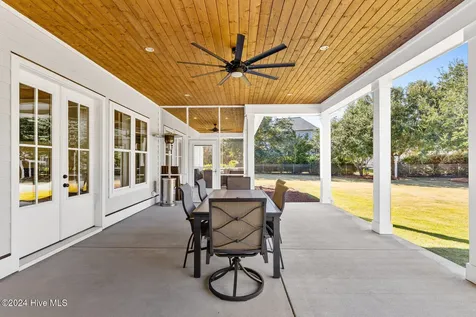283 Ballast Point Road Hampstead NC 28443