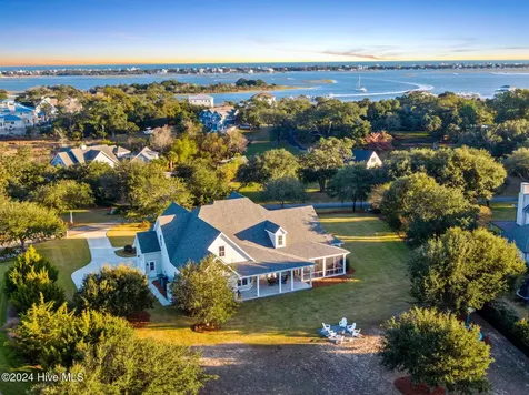 283 Ballast Point Road Hampstead NC 28443