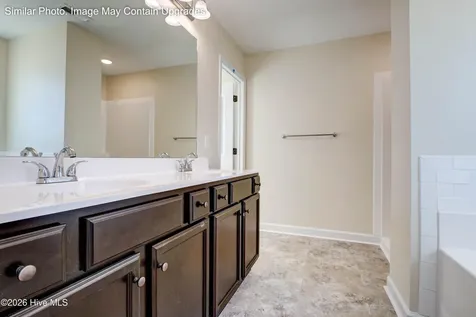 815 Tupelo Tree Drive Hubert NC 28539
