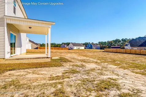 815 Tupelo Tree Drive Hubert NC 28539