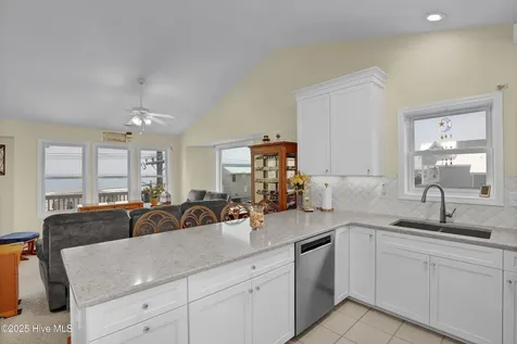 2305 S Shore Drive Surf City NC 28445