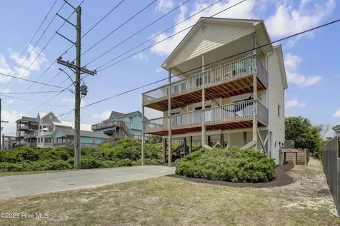 2305 S Shore Drive Surf City NC 28445