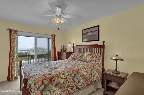 2305 S Shore Drive Surf City NC 28445
