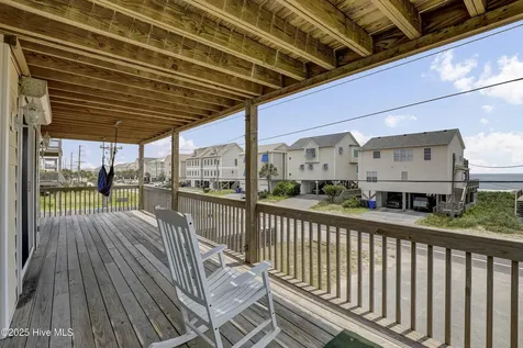 2305 S Shore Drive Surf City NC 28445