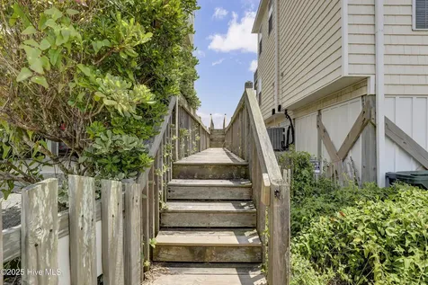 2305 S Shore Drive Surf City NC 28445