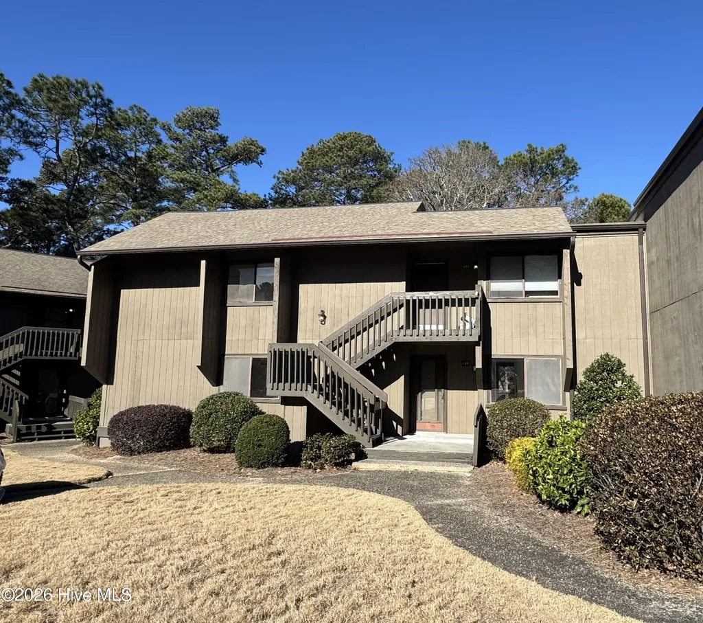 10 Pine Tree Road Pinehurst NC 28374