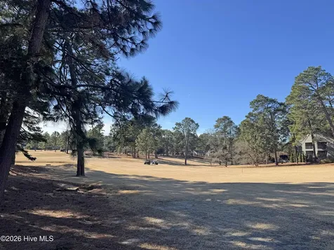 10 Pine Tree Road Pinehurst NC 28374