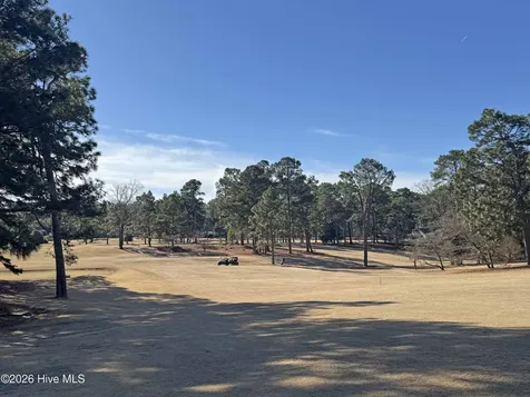 10 Pine Tree Road Pinehurst NC 28374