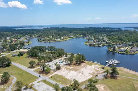 6318 Albatross Drive New Bern NC 28560