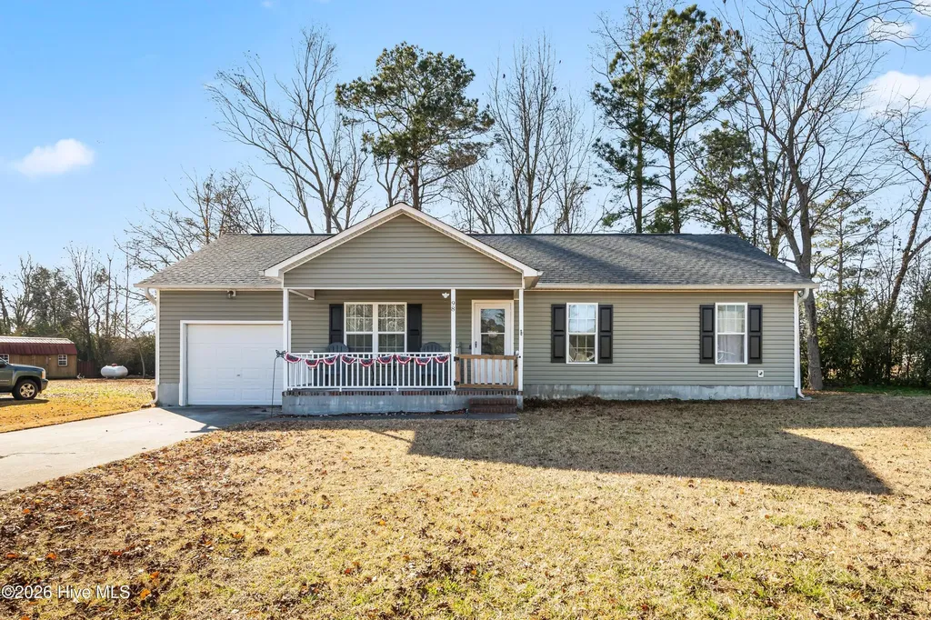 98 Meadow Farms Road Richlands NC 28574