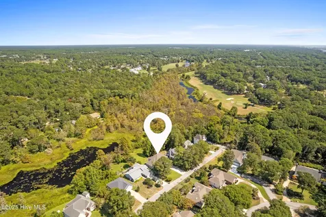 512 Medcalf Drive SW Sunset Beach NC 28468