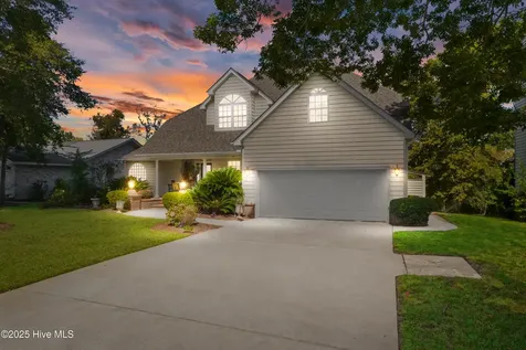 512 Medcalf Drive SW Sunset Beach NC 28468