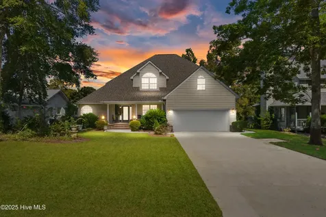 512 Medcalf Drive SW Sunset Beach NC 28468