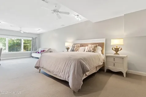 512 Medcalf Drive SW Sunset Beach NC 28468