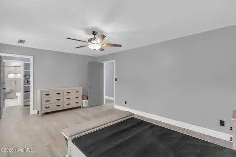 122 Devonshire Lane Wilmington NC 28409