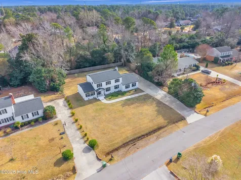 122 Devonshire Lane Wilmington NC 28409