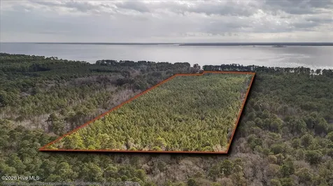 2162 Old Pamlico Beach Road W Belhaven NC 27810
