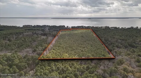 2162 Old Pamlico Beach Road W Belhaven NC 27810