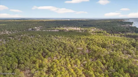 2162 Old Pamlico Beach Road W Belhaven NC 27810