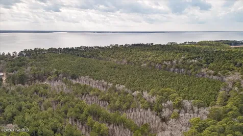 2162 Old Pamlico Beach Road W Belhaven NC 27810