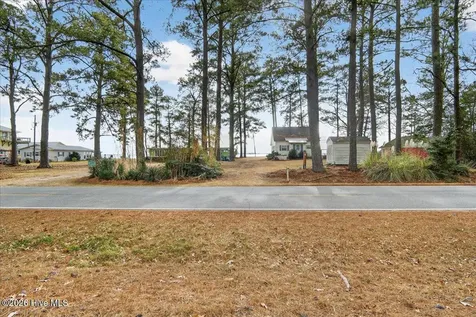 2162 Old Pamlico Beach Road W Belhaven NC 27810