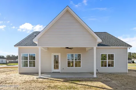 333 Mangrove Court Ayden NC 28513