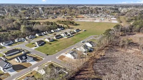 333 Mangrove Court Ayden NC 28513