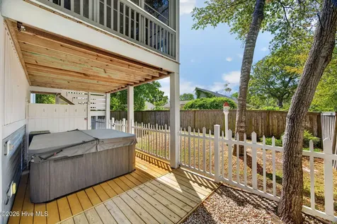 229 NE 43rd Street Oak Island NC 28465