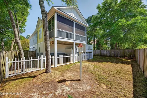229 NE 43rd Street Oak Island NC 28465