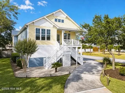 229 NE 43rd Street Oak Island NC 28465