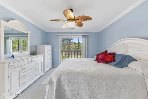 3350 Club Villas Drive Southport NC 28461