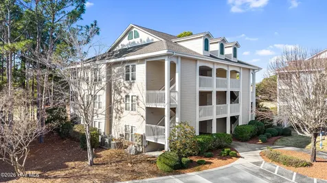 3350 Club Villas Drive Southport NC 28461