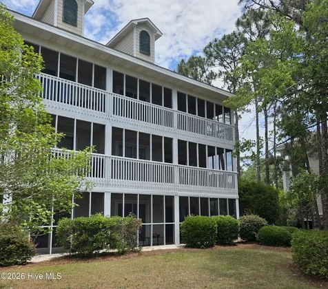 3350 Club Villas Drive Southport NC 28461