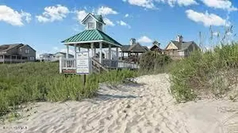 3350 Club Villas Drive Southport NC 28461