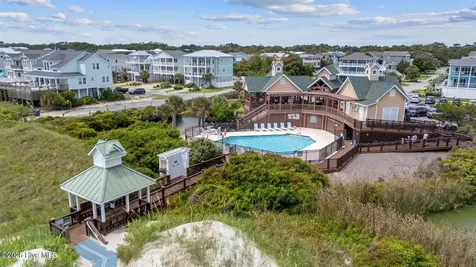 3350 Club Villas Drive Southport NC 28461