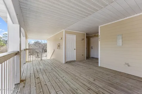 3350 Club Villas Drive Southport NC 28461