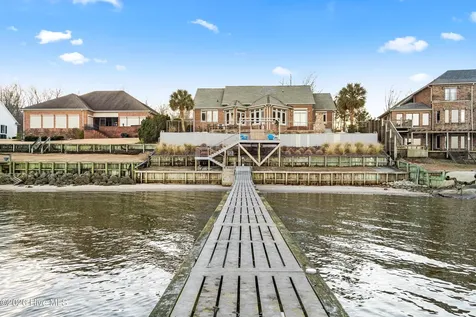 116 Stillwood Court New Bern NC 28560