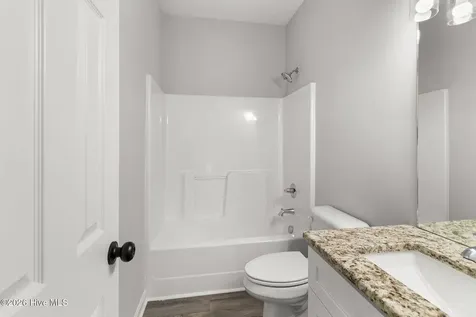 802 Holmes Street Clinton NC 28328