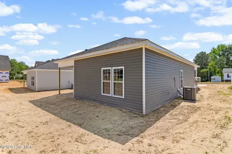 804 Holmes Street Clinton NC 28328