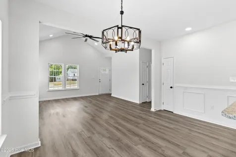 804 Holmes Street Clinton NC 28328