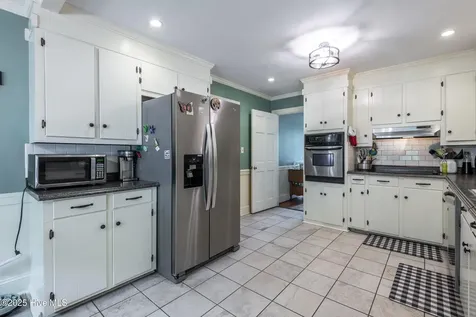 401 Martinsborough Road Greenville NC 27858