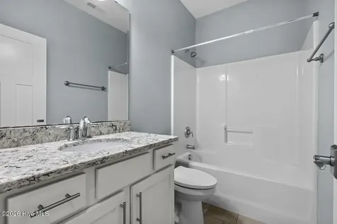 105 N Lamplighters Walk Hampstead NC 28443