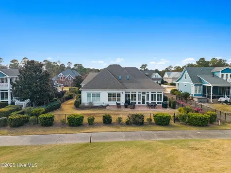 2911 Legends Drive Southport NC 28461