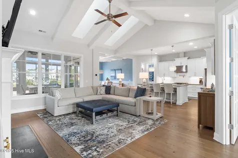 2911 Legends Drive Southport NC 28461