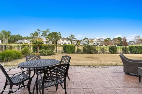 2911 Legends Drive Southport NC 28461