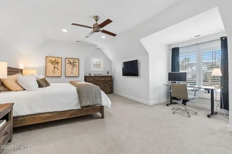2911 Legends Drive Southport NC 28461
