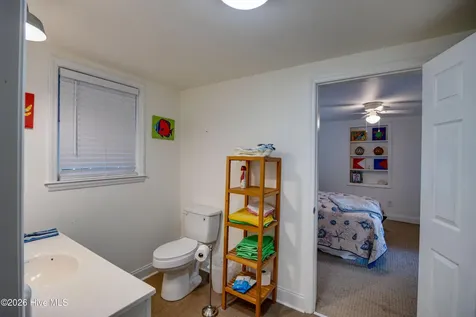2995 Hickory Point Road Aurora NC 27806