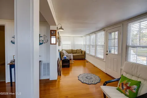 2995 Hickory Point Road Aurora NC 27806