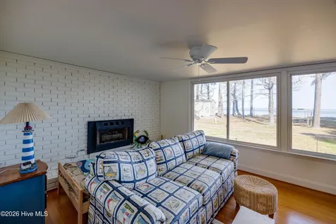 2995 Hickory Point Road Aurora NC 27806