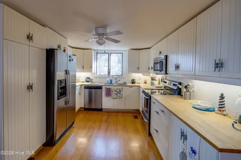 2995 Hickory Point Road Aurora NC 27806